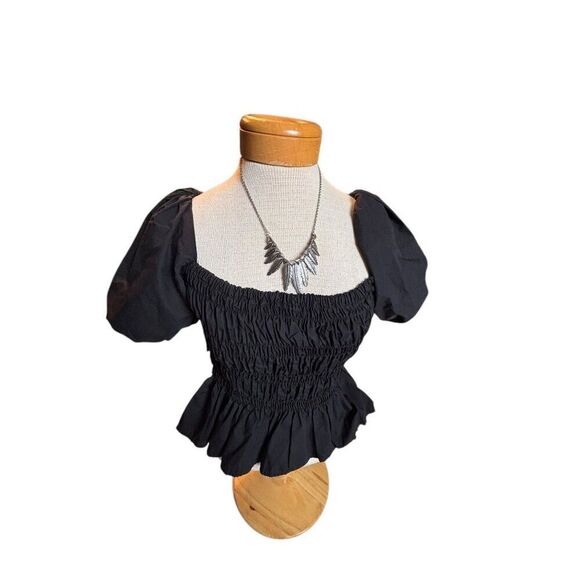 ASTR The Label Womens Black Puff Sleeve Smocked Crop Top Size S Cotton/Polyester - Picture 2 of 9